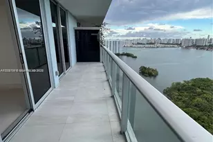 16385 Biscayne Blvd, North Miami Beach, FL 33160 - Photo 18