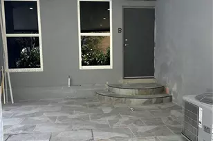 1628 NW 15th St, Miami, FL 33125 - Photo 2