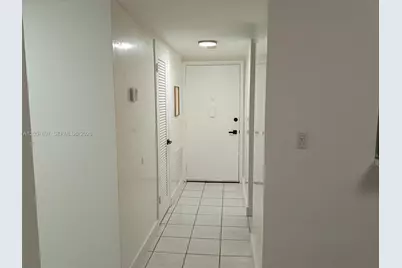 8233 Harding Ave #408, Miami Beach, FL 33141 - Photo 6
