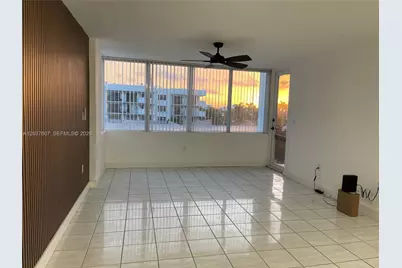 8233 Harding Ave #408, Miami Beach, FL 33141 - Photo 6