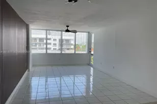 8233 Harding Ave, Miami Beach, FL 33141 - Photo 4