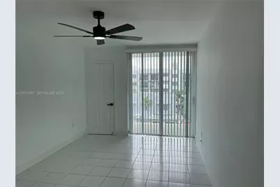 8233 Harding Ave #408, Miami Beach, FL 33141 - Photo 10