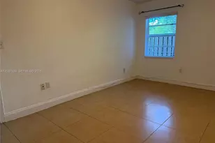 9621 SW 77th Ave, Miami, FL 33156 - Photo 6