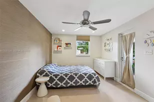 1140 NE 87th St, Miami, FL 33138 - Photo 30