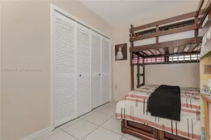 1052 W 79th St, Hialeah, FL 33014 - Photo 22