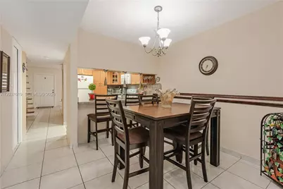 1052 W 79th St #11, Hialeah, FL 33014 - Photo 12