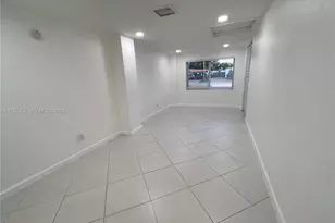 1501 NE 173rd St, North Miami Beach, FL 33162 - Photo 16