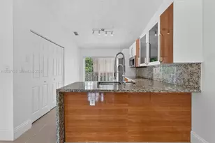 3574 W 80th St, Hialeah, FL 33018 - Photo 10