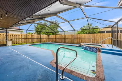 2751 NW 107th Ter, Sunrise, FL 33322 - Photo 30
