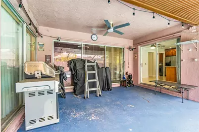 2751 NW 107th Ter, Sunrise, FL 33322 - Photo 30