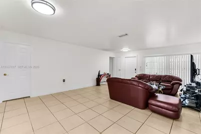 2751 NW 107th Ter, Sunrise, FL 33322 - Photo 6