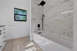 2832 NE 24th Ct, Fort Lauderdale, FL 33305 - Photo 52