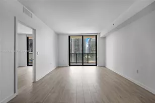 45 SW 9th St, Miami, FL 33130 - Photo 6