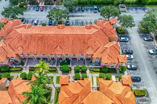 642 SW 106th Ave, Pembroke Pines, FL 33025 - Photo 42