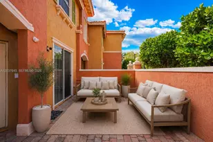642 SW 106th Ave, Pembroke Pines, FL 33025 - Photo 36
