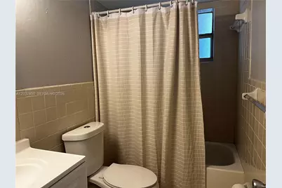 7000 Nova Dr #103E, Davie, FL 33317 - Photo 8