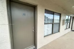 15332 SW 72nd St, Miami, FL 33193 - Photo 2