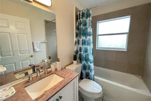 15332 SW 72nd St, Miami, FL 33193 - Photo 20