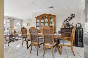 5430 W 4th Ln, Hialeah, FL 33012 - Photo 12