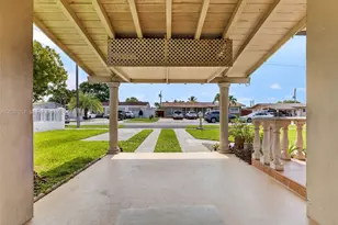 5430 W 4th Ln, Hialeah, FL 33012 - Photo 28