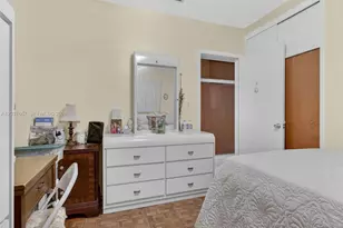 5430 W 4th Ln, Hialeah, FL 33012 - Photo 26