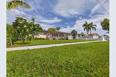 5430 W 4th Ln, Hialeah, FL 33012 - Photo 52