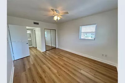7505 SW 82nd St #320, Miami, FL 33143 - Photo 18