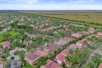 1725 Winterberry Ln, Weston, FL 33327 - Photo 58