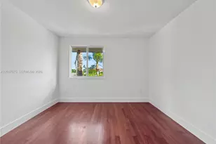 4725 NW 104th Ave, Doral, FL 33178 - Photo 16