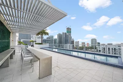 1010 SW 2nd Ave #1709, Miami, FL 33130 - Photo 20