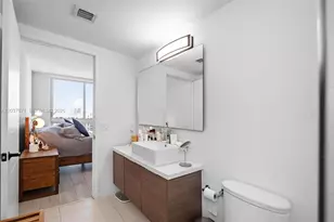 1010 SW 2nd Ave, Miami, FL 33130 - Photo 12