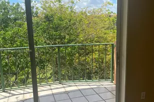 9320 Fontainebleau Blvd, Miami, FL 33172 - Photo 22