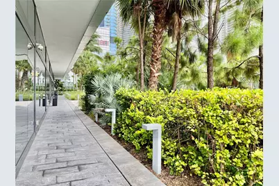 68 SE 6th St #2707, Miami, FL 33131 - Photo 42