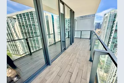 68 SE 6th St #2707, Miami, FL 33131 - Photo 12