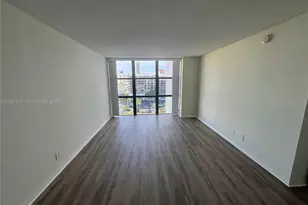800 Parkview Dr, Hallandale Beach, FL 33009 - Photo 10