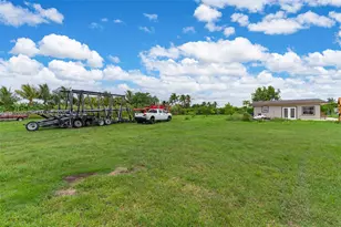 20304 SW 186th St, Miami, FL 33187 - Photo 24