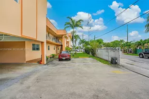 1100 W 35th St, Hialeah, FL 33012 - Photo 30