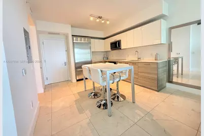 1300 Brickell Bay Dr #1904, Miami, FL 33131 - Photo 8