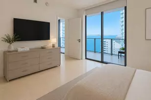 1300 Brickell Bay Dr, Miami, FL 33131 - Photo 12