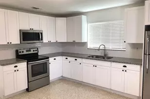 12020 NE 12th Ct, Biscayne Park, FL 33161 - Photo 2