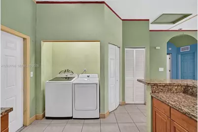 3039 NW 43rd Ter, Miami, FL 33142 - Photo 8