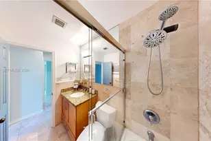 530 NE 15th Ct, Fort Lauderdale, FL 33304 - Photo 46