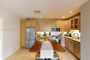 530 NE 15th Ct, Fort Lauderdale, FL 33304 - Photo 22