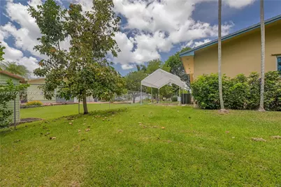 18425 SW 87th Ct, Cutler Bay, FL 33157 - Photo 8