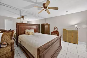 313 NW 132nd Pl, Miami, FL 33182 - Photo 20