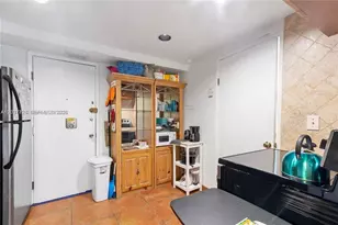 2841 NE 163rd St, North Miami Beach, FL 33160 - Photo 22