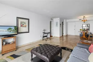 2841 NE 163rd St, North Miami Beach, FL 33160 - Photo 12