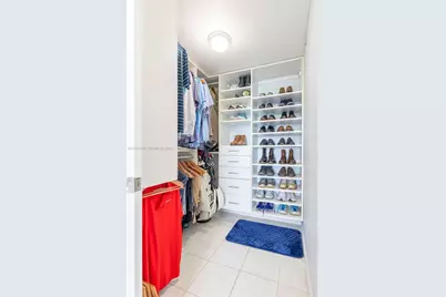500 Bayview Dr #1520, Sunny Isles Beach, FL 33160 - Photo 10