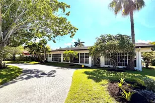 2409 Bayview Dr, Fort Lauderdale, FL 33305 - Photo 6