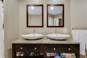 101 Sea Oats Dr, Juno Beach, FL 33408 - Photo 32